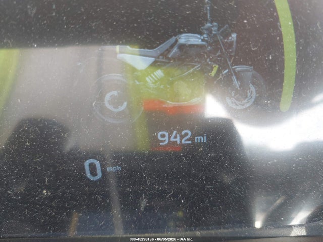 Husqvarna Vitpilen 401 Svartpilen 401