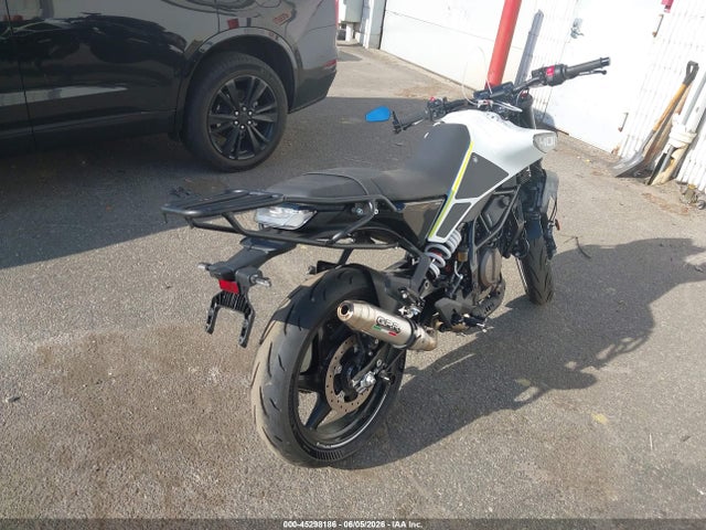 Husqvarna Vitpilen 401 Svartpilen 401