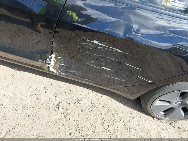 Tesla Model 3 Rear-wheel Drive