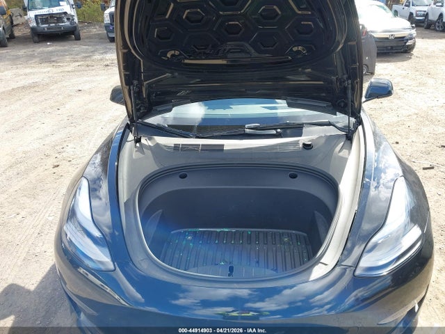 Tesla Model 3 Rear-wheel Drive