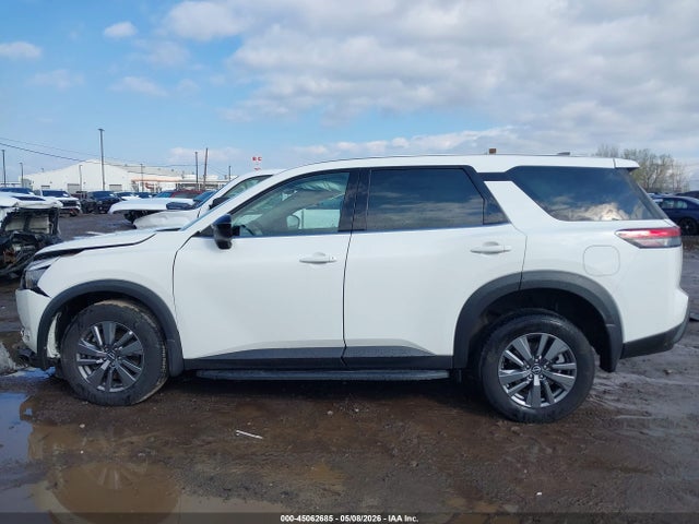 Nissan Pathfinder S 4wd