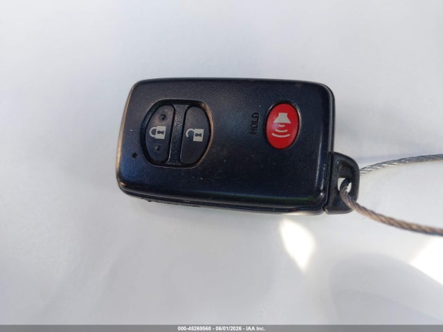 Toyota Prius Three