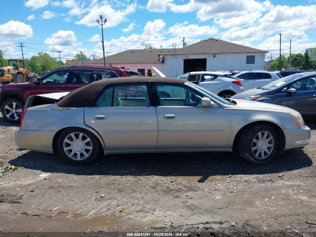 Cadillac DTS 1sb
