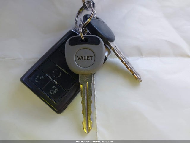 Cadillac DTS 1sb