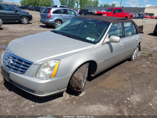 Cadillac DTS 1sb