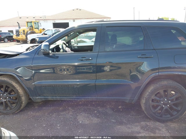 Jeep Grand Cherokee Altitude 4x4