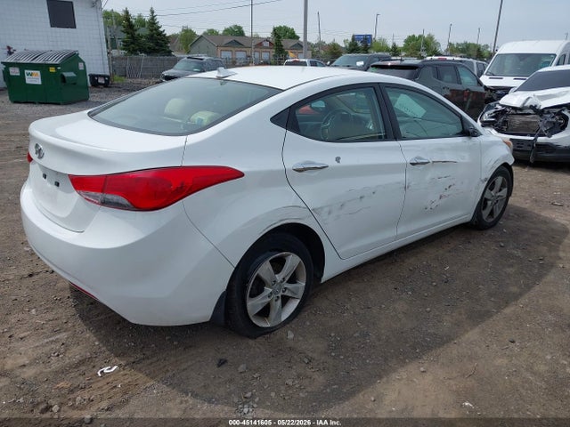 Hyundai ELANTRA Gls