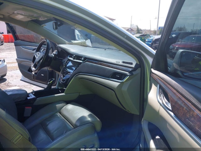 Cadillac XTS Luxury