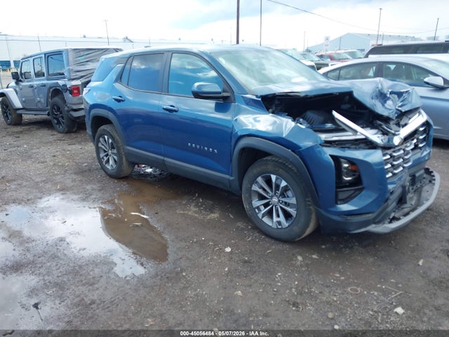 Salvage Chevrolet Equinox Image