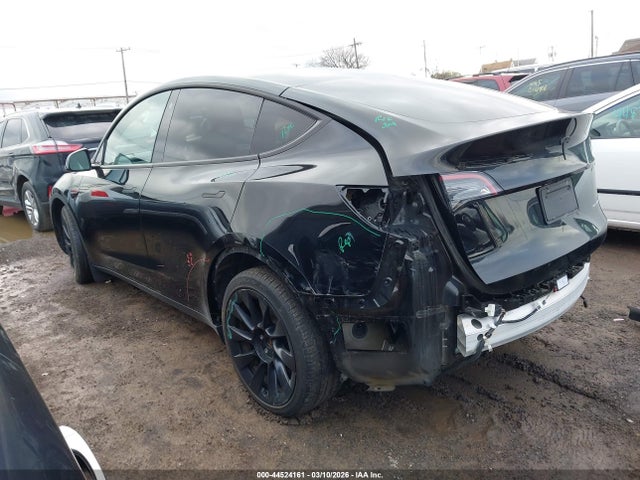 Tesla Model Y Long Range Dual Motor All-wheel Drive