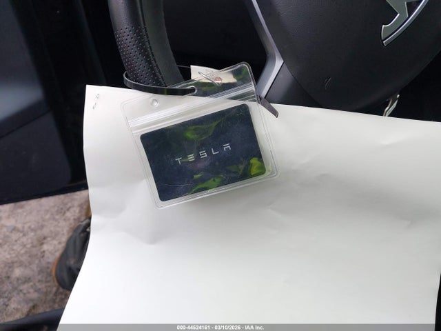Tesla Model Y Long Range Dual Motor All-wheel Drive