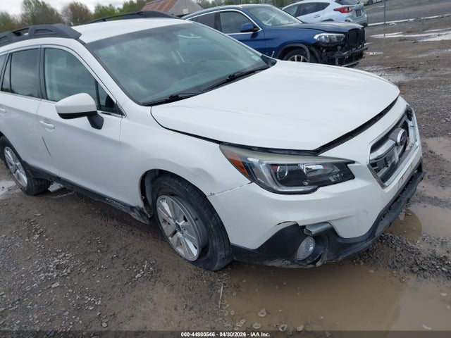 Subaru Outback 2.5i Premium