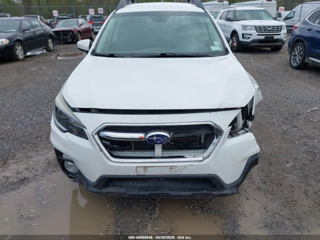 Subaru Outback 2.5i Premium
