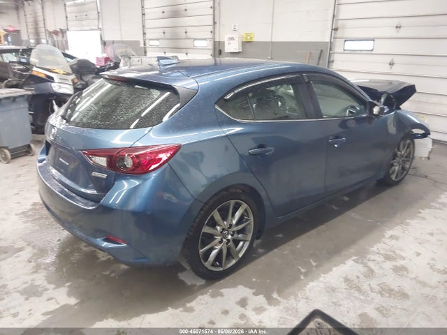 Mazda Mazda3 Touring