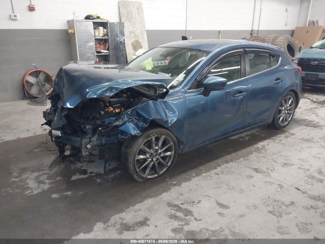 Mazda Mazda3 Touring