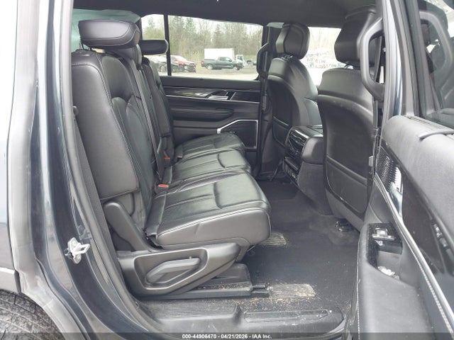 Jeep Wagoneer Series I 4x4