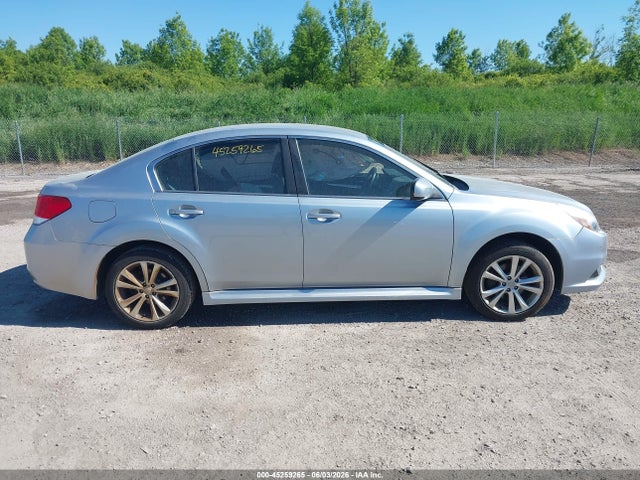 Subaru Legacy 2.5i Premium