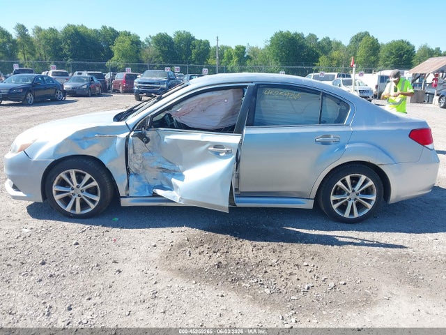 Subaru Legacy 2.5i Premium