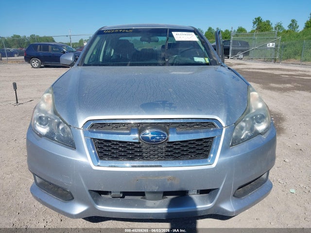 Subaru Legacy 2.5i Premium
