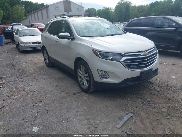 Salvage Chevrolet Equinox Image