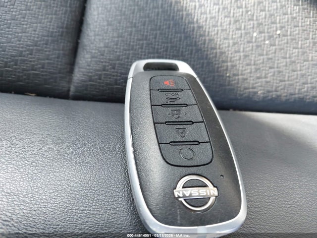 Nissan Rogue Sv Intelligent Awd