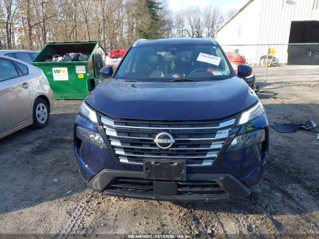 Nissan Rogue Sv Intelligent Awd