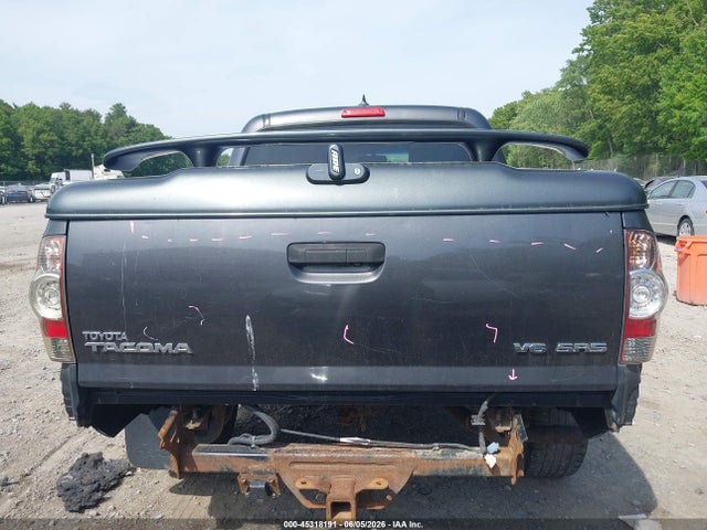 Toyota Tacoma Base V6
