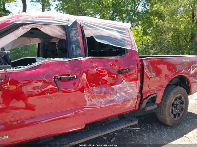 Ford F-350 Lariat