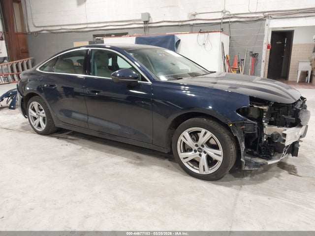 Salvage Audi All new A5 Image