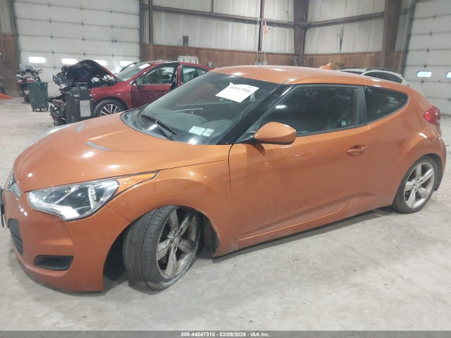 Hyundai VELOSTER