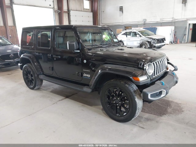 Salvage Jeep Wrangler Image