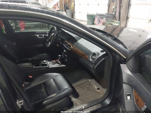 Mercedes-Benz C-Class Sport 4matic