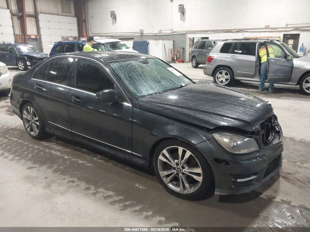 Salvage Mercedes-Benz C-Class Image