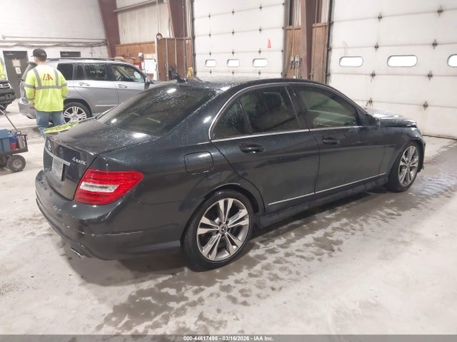 Mercedes-Benz C-Class Sport 4matic