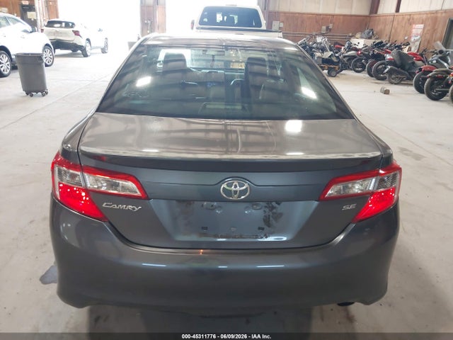 Toyota Camry Se