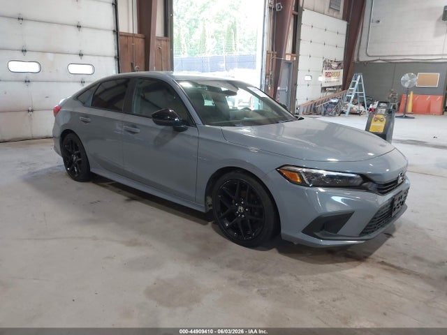Salvage Honda Civic Image