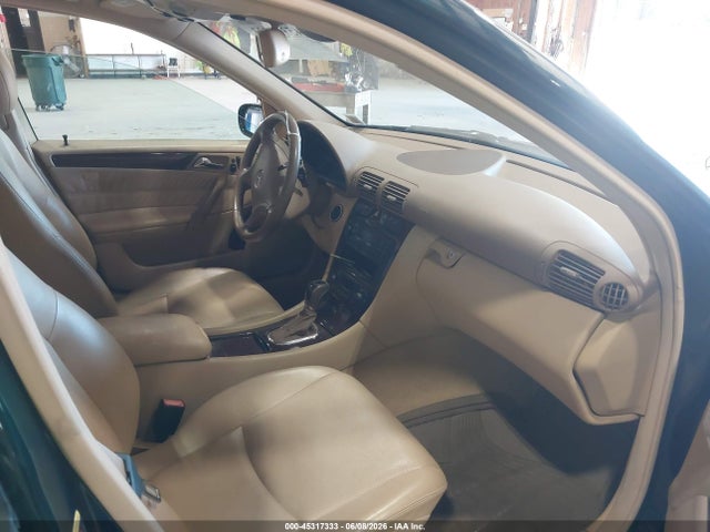 Mercedes-Benz C-Class Sport