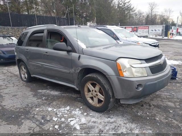 Salvage Chevrolet Equinox Image