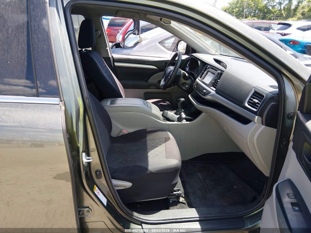 Toyota Highlander Le