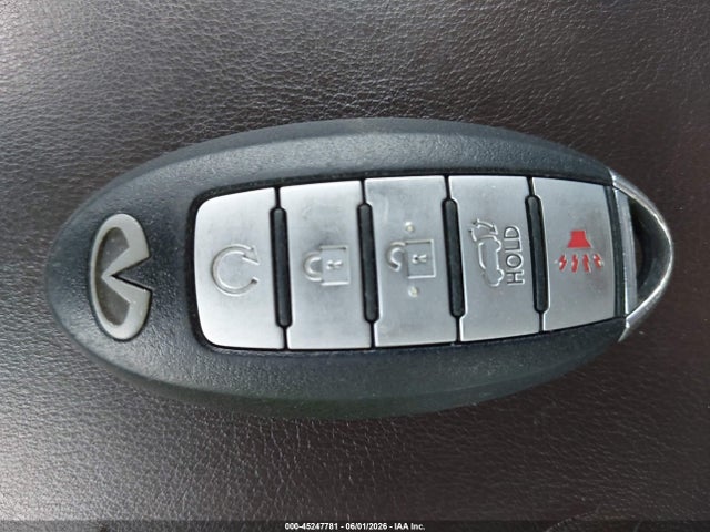 INFINITI JX35