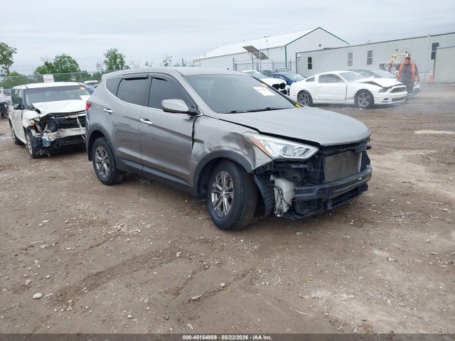 Salvage Hyundai SANTA FE Image