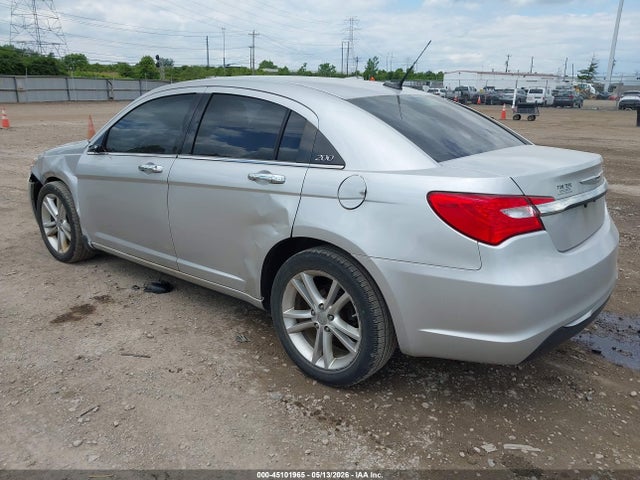 Chrysler 200 Limited