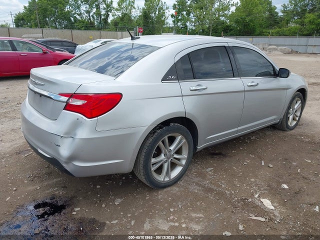 Chrysler 200 Limited