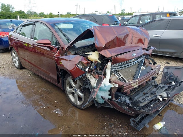 Salvage Ford Fusion Image