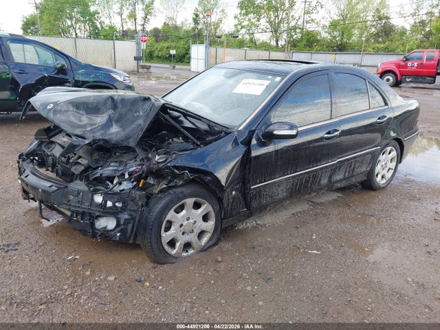 Mercedes-Benz C-Class Luxury 4matic
