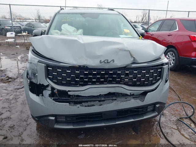 Kia Carnival Sx