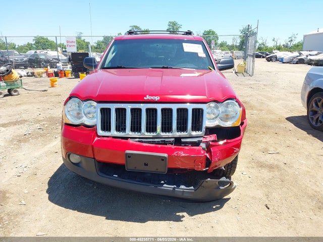 Jeep Grand Cherokee Laredo