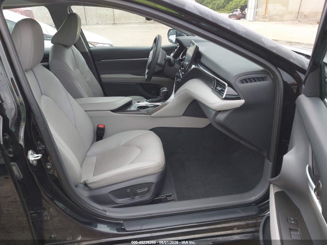Toyota Camry Xle Hybrid