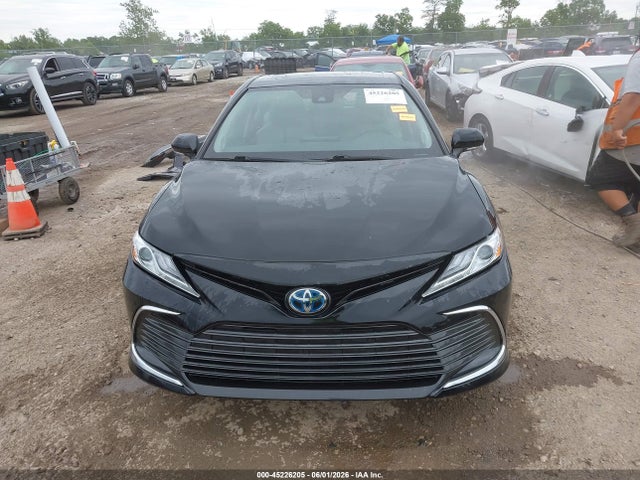 Toyota Camry Xle Hybrid