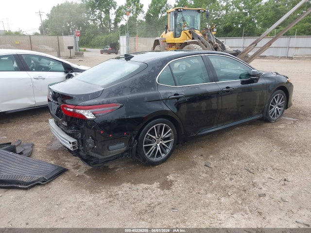 Toyota Camry Xle Hybrid